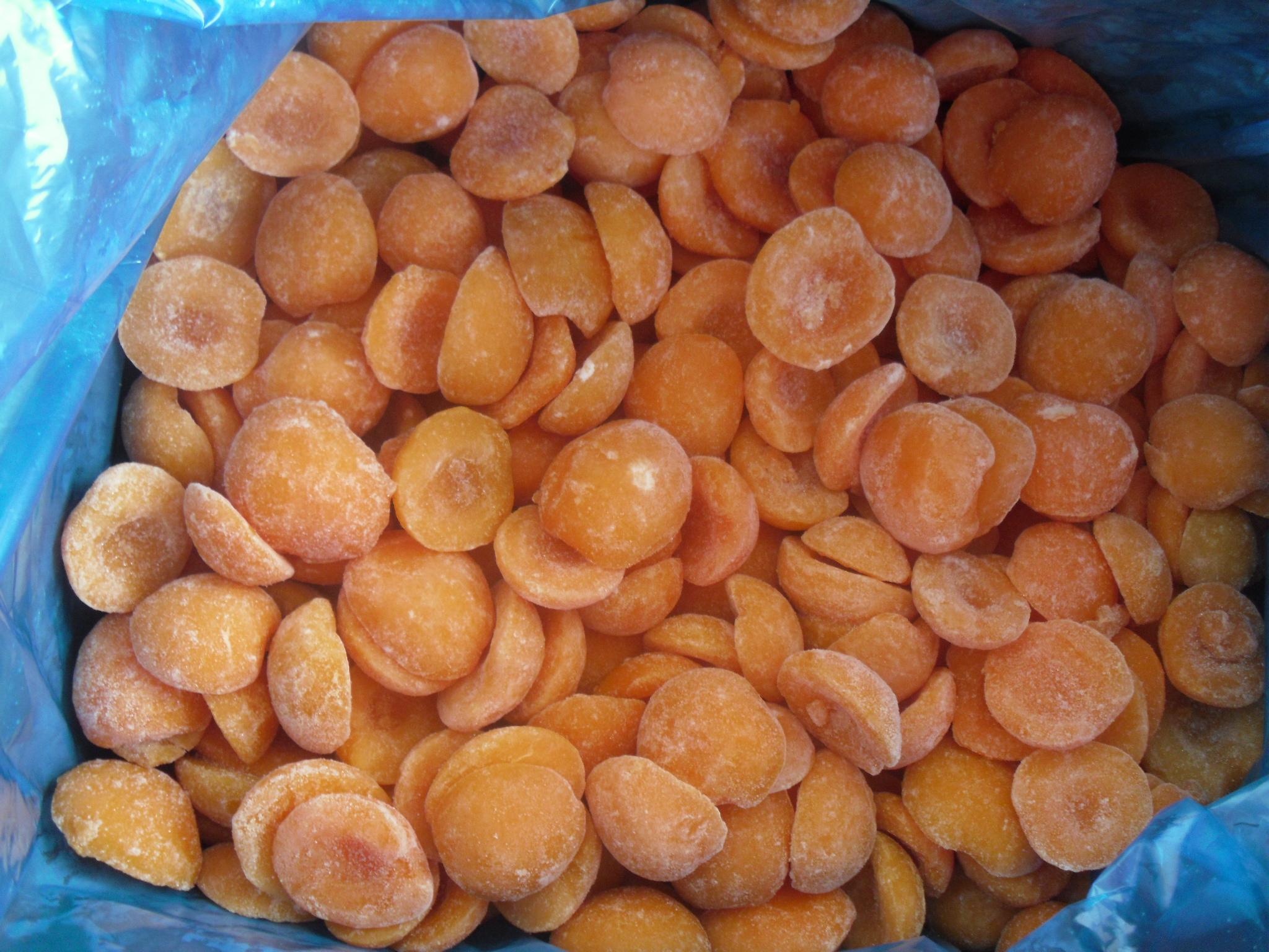 IQF Apricots Ha es,Frozen Apricot Ha es,peeled,blanched SFFFapricots